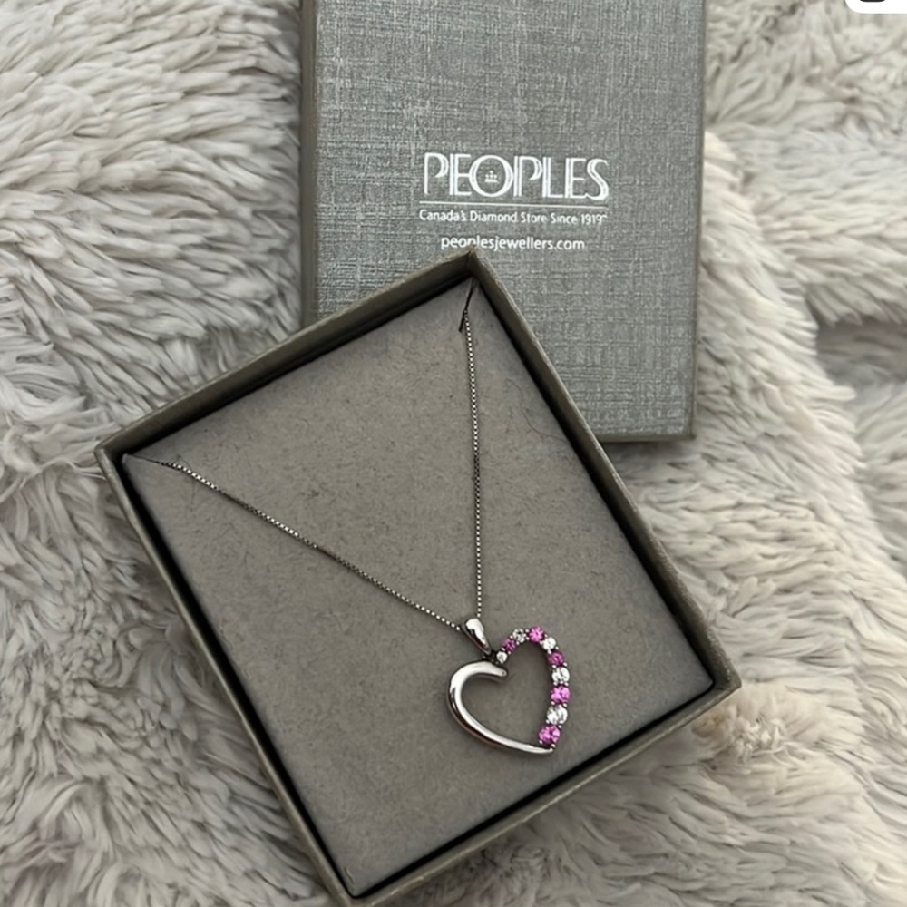 White gold heart necklace